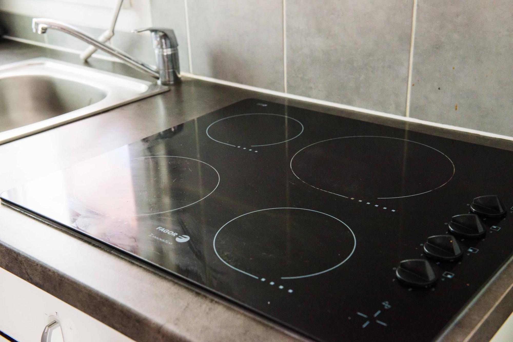 آفْرْيو Residence Plein Soleil الغرفة الصورة